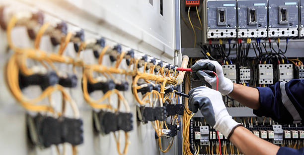 Professional Electrician technician working in Stony Point, NC
